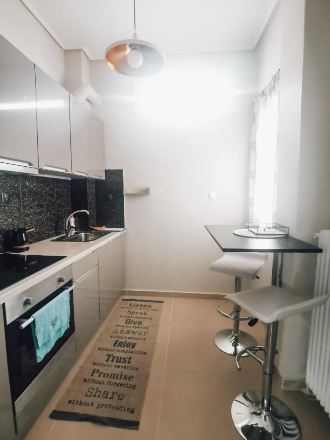 Efrosini'S By The Sea Apartment Chalkís エクステリア 写真