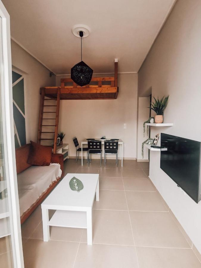 Efrosini'S By The Sea Apartment Chalkís エクステリア 写真